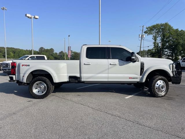 2025 Ford F450 Platinum