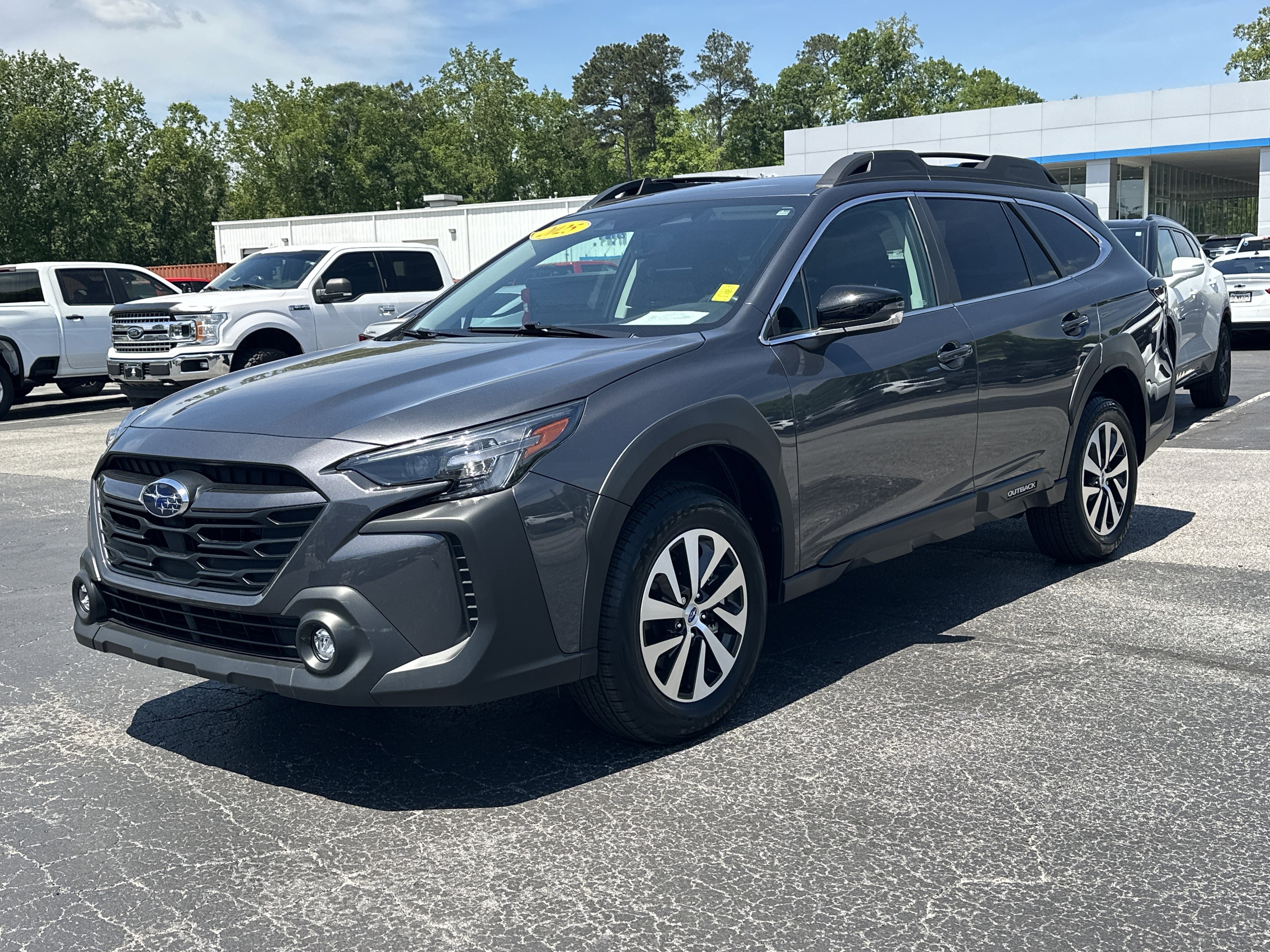 2025 Subaru Outback Premium