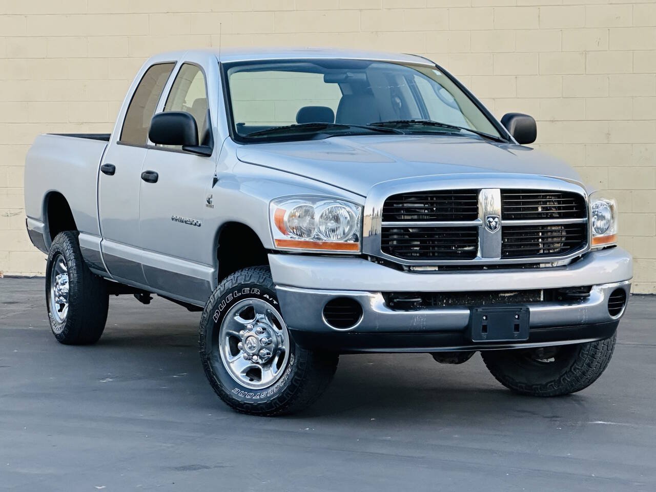 Used 2006 Dodge Ram 2500 Truck SLT w/ Trailer Tow Group