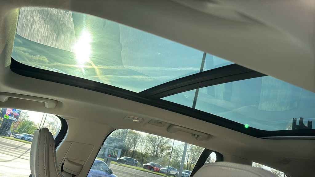 2023 Volvo Xc90 B6 Plus