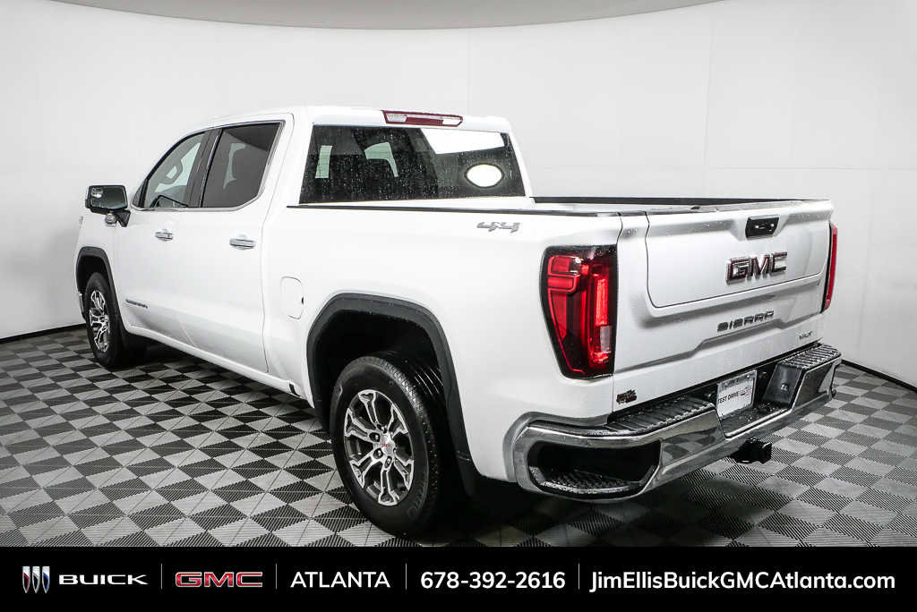 2025 GMC Sierra 1500 SLT