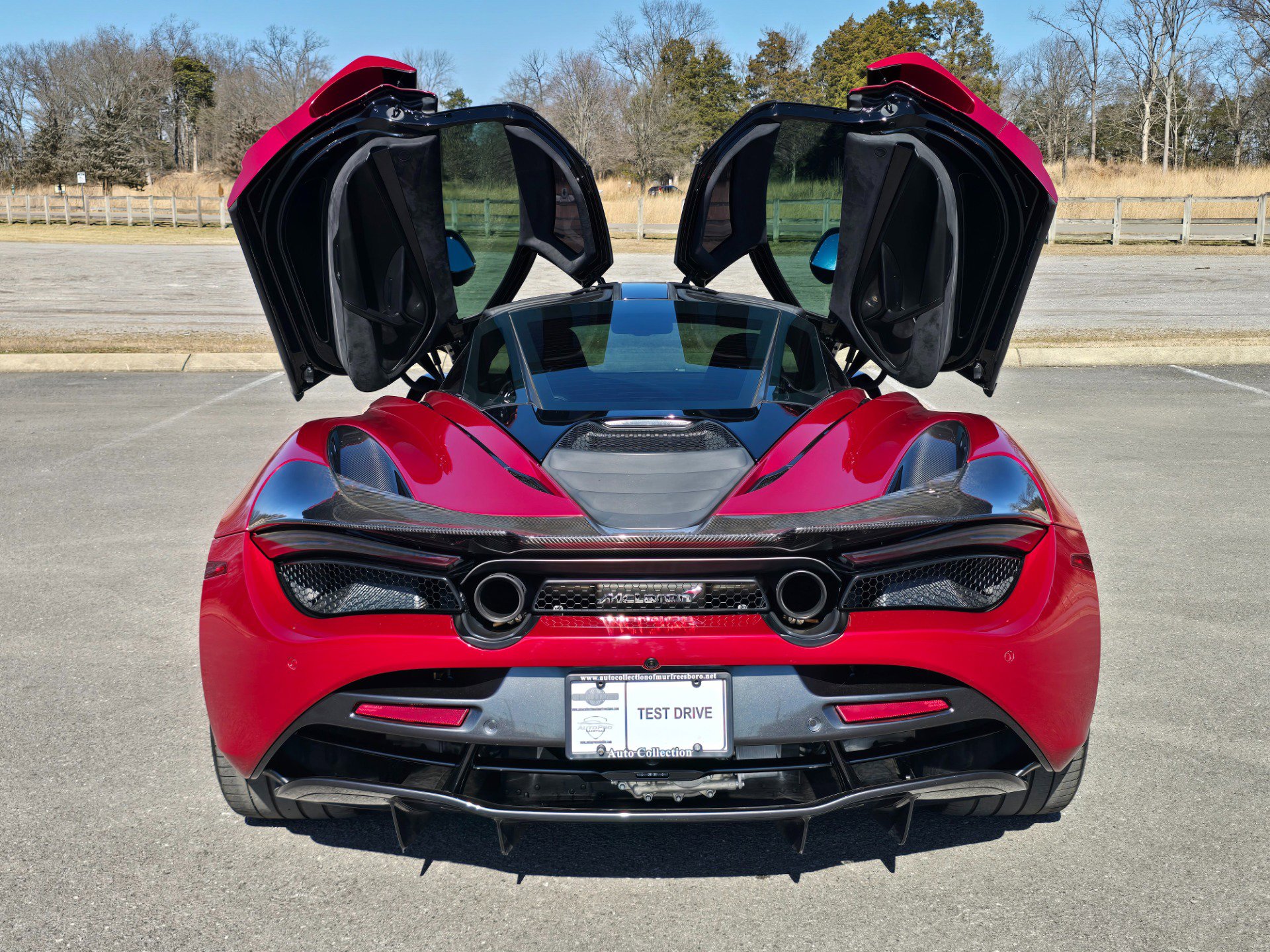 Used 2019 McLaren 720S Performance photo 6