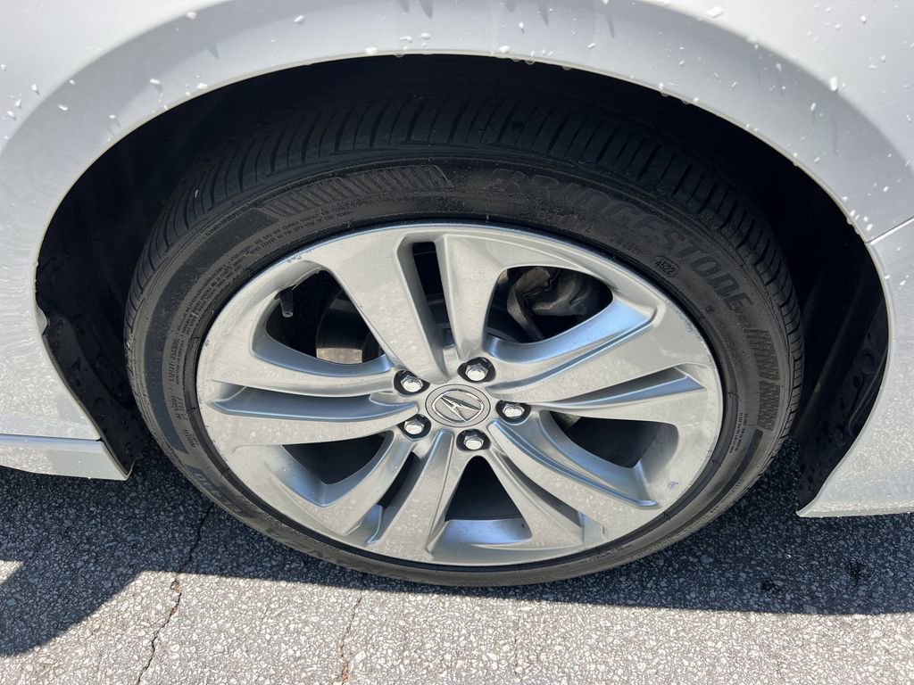 2023 Acura TLX w/ Technology Package