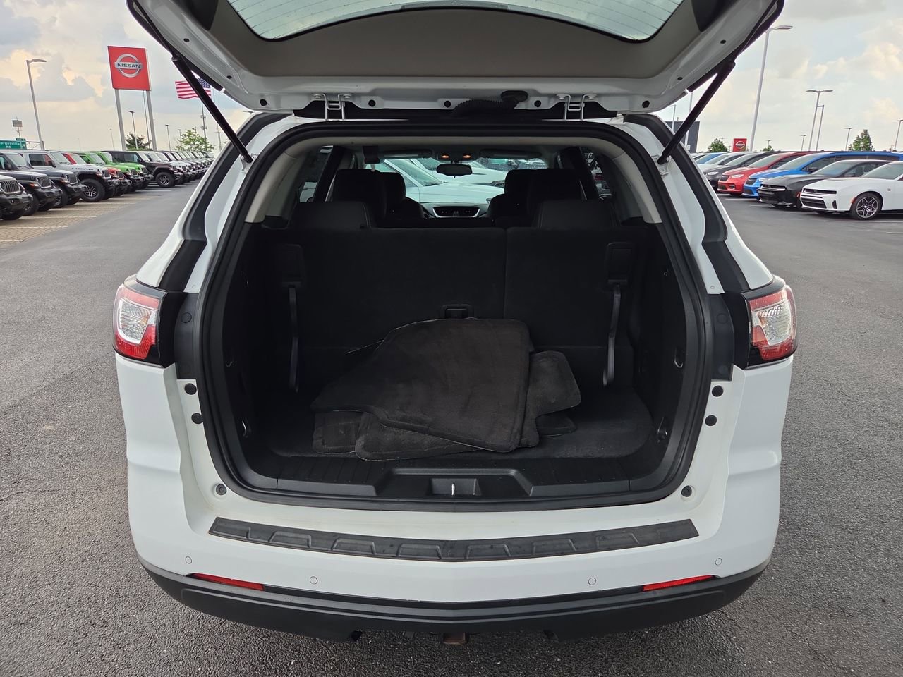 2017 Chevrolet Traverse LT