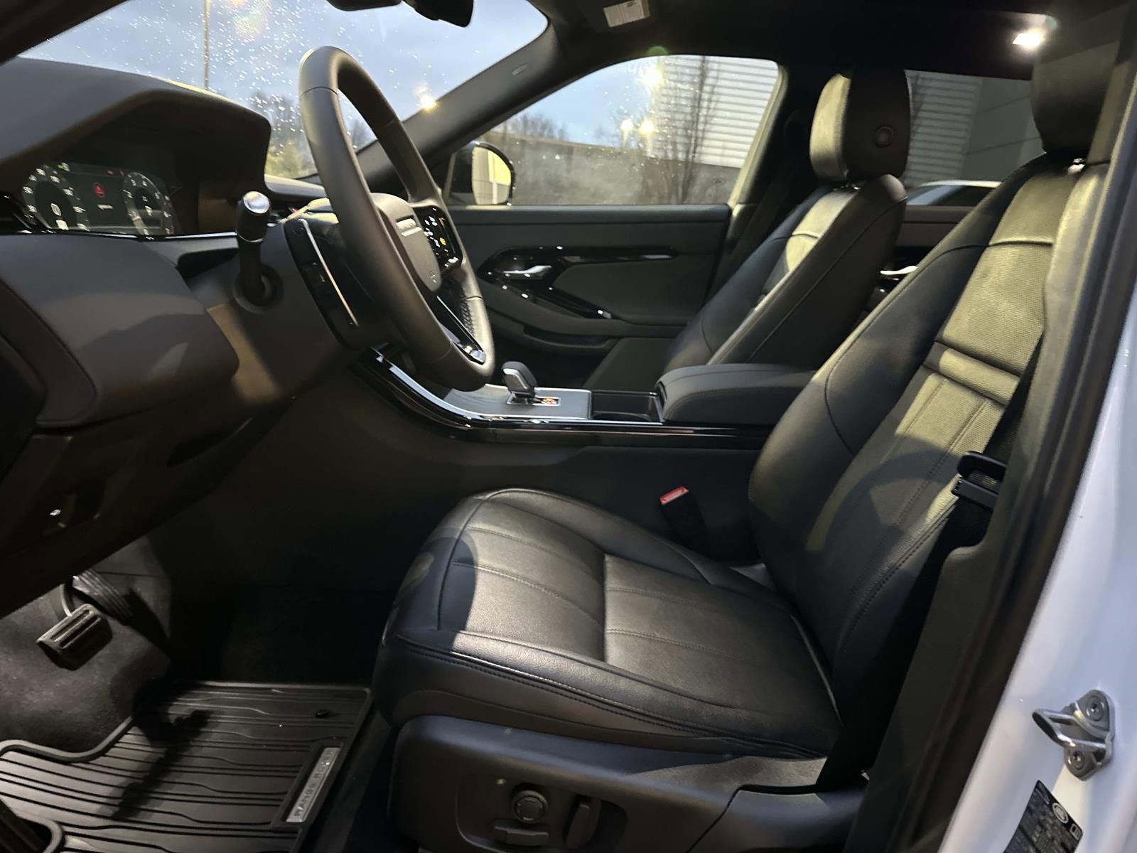 2026 Land Rover Range Rover Evoque S