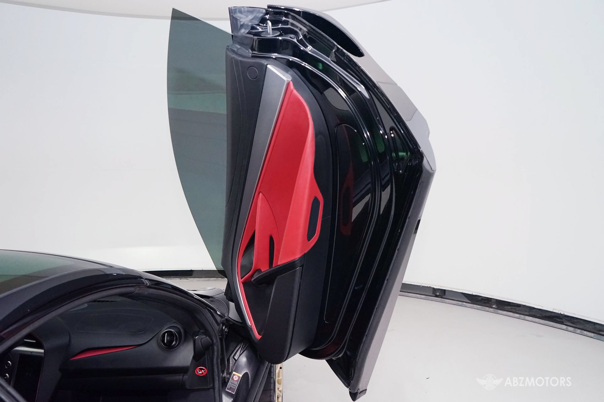 Used 2024 McLaren 750S Spider photo 9