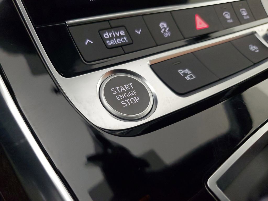 2025 Audi Q7 2.0T Premium