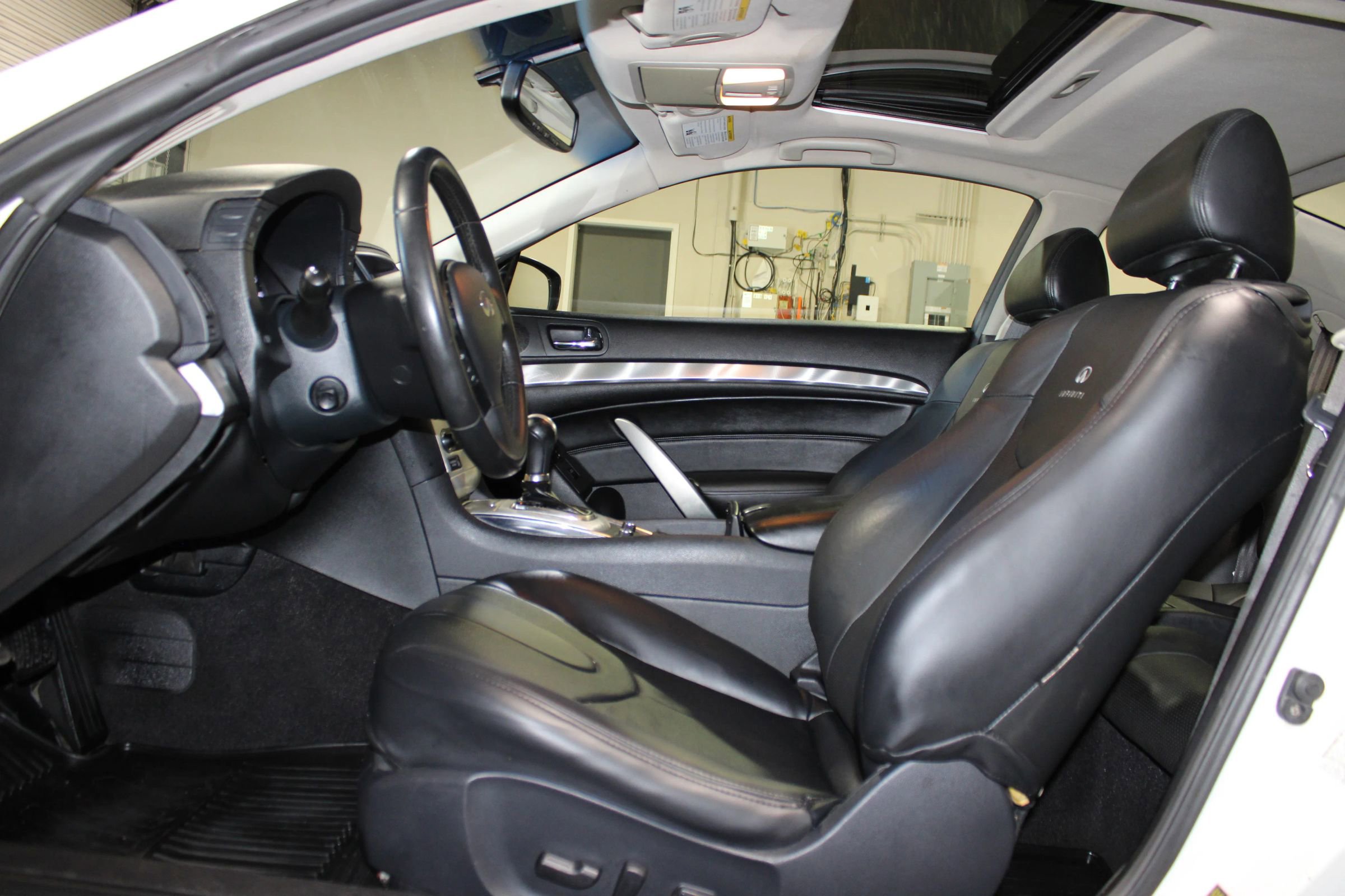 2014 INFINITI Q60 Journey