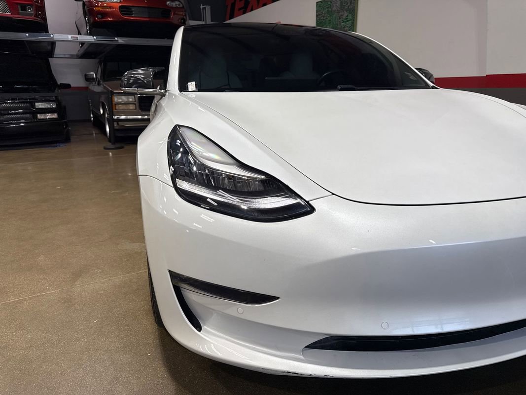2020 Tesla Model 3 Performance