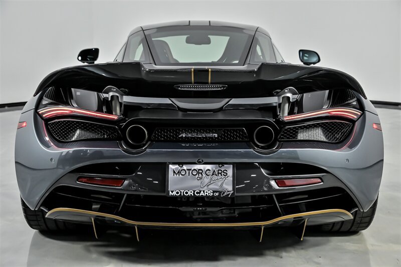 Used 2018 McLaren 720S photo 13