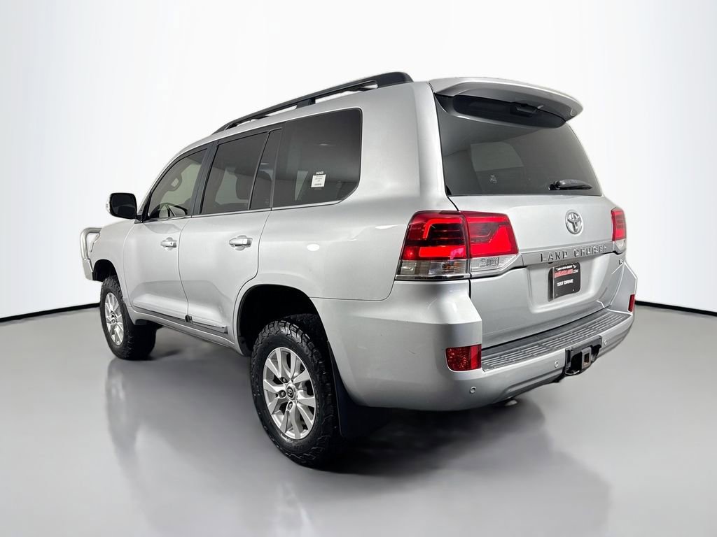 2016 Toyota Land Cruiser