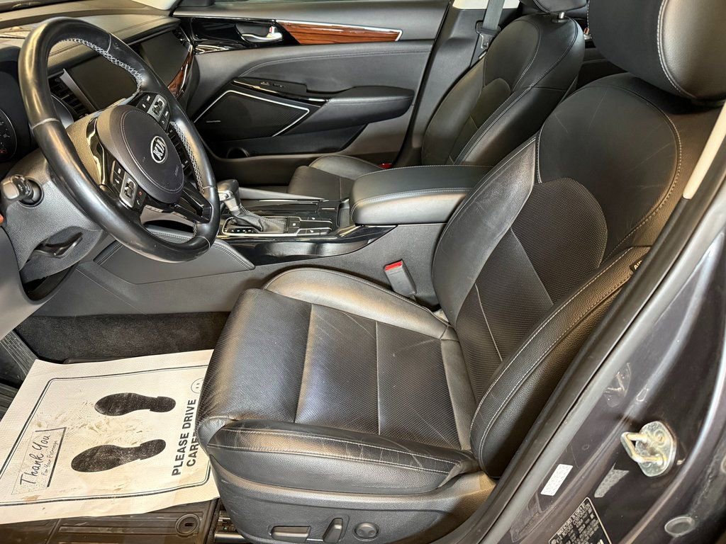 2018 Kia Cadenza Premium