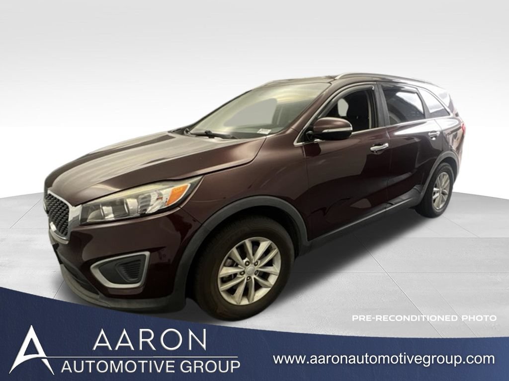 Used 2017 Kia Sorento FWD w/ LX Convenience Package