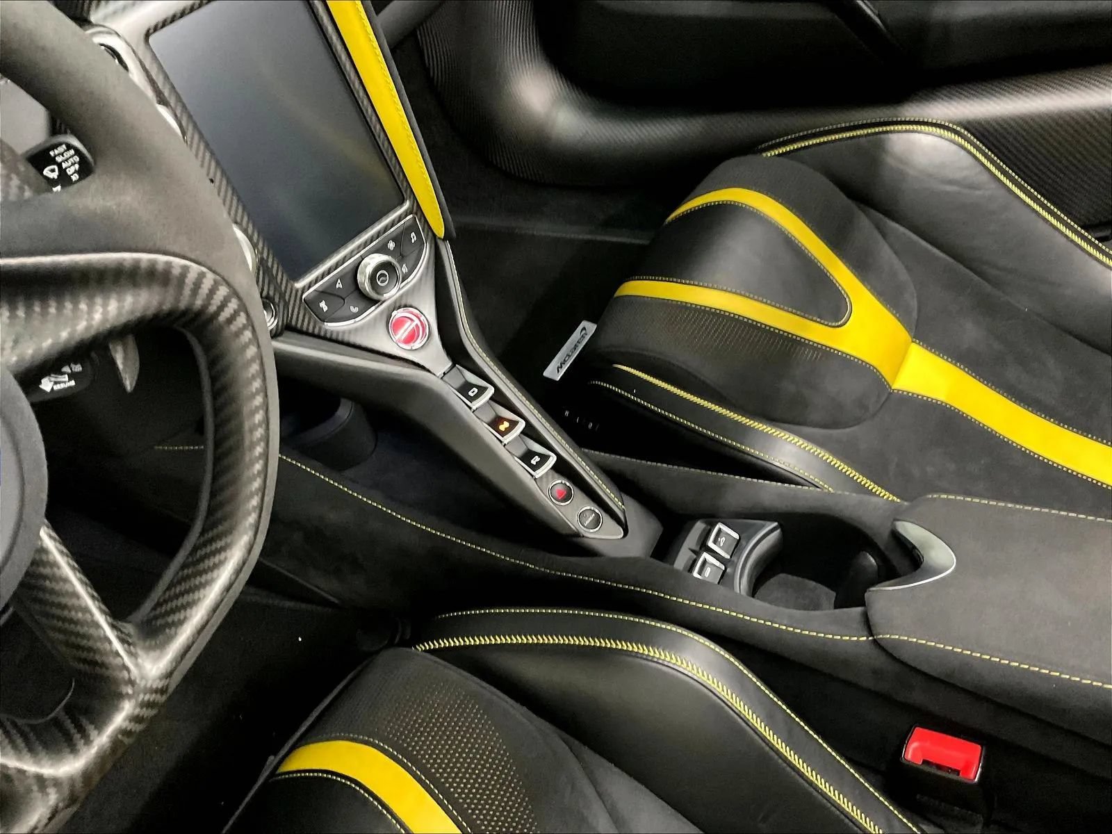Used 2019 McLaren 720S Performance photo 21