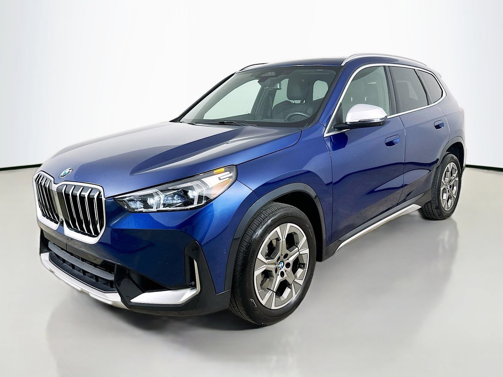 Used 2023 BMW X1 xDrive28i w/ Premium Package