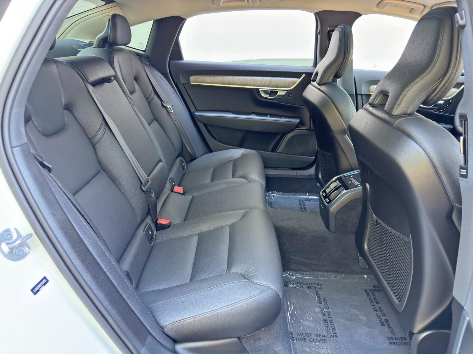 2023 Volvo S90 B6 Plus