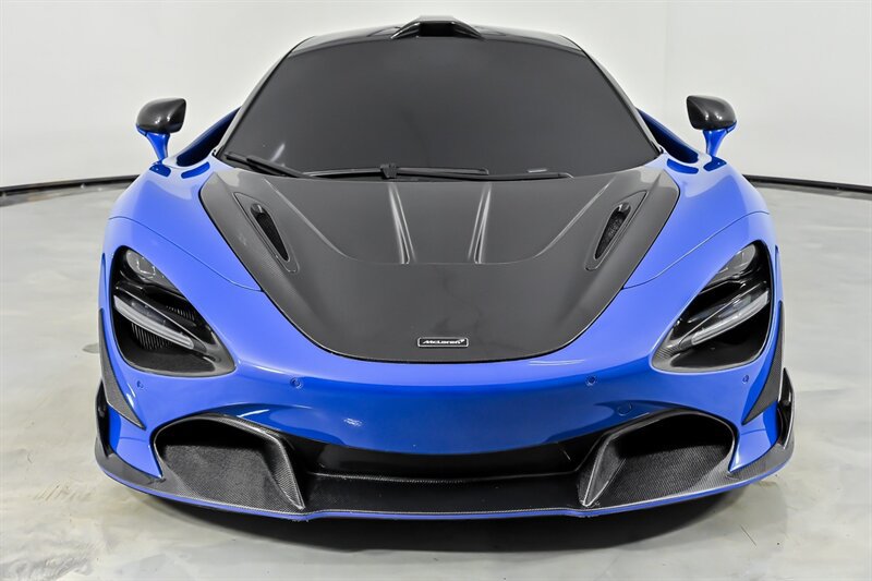 Used 2018 McLaren 720S Luxury photo 9