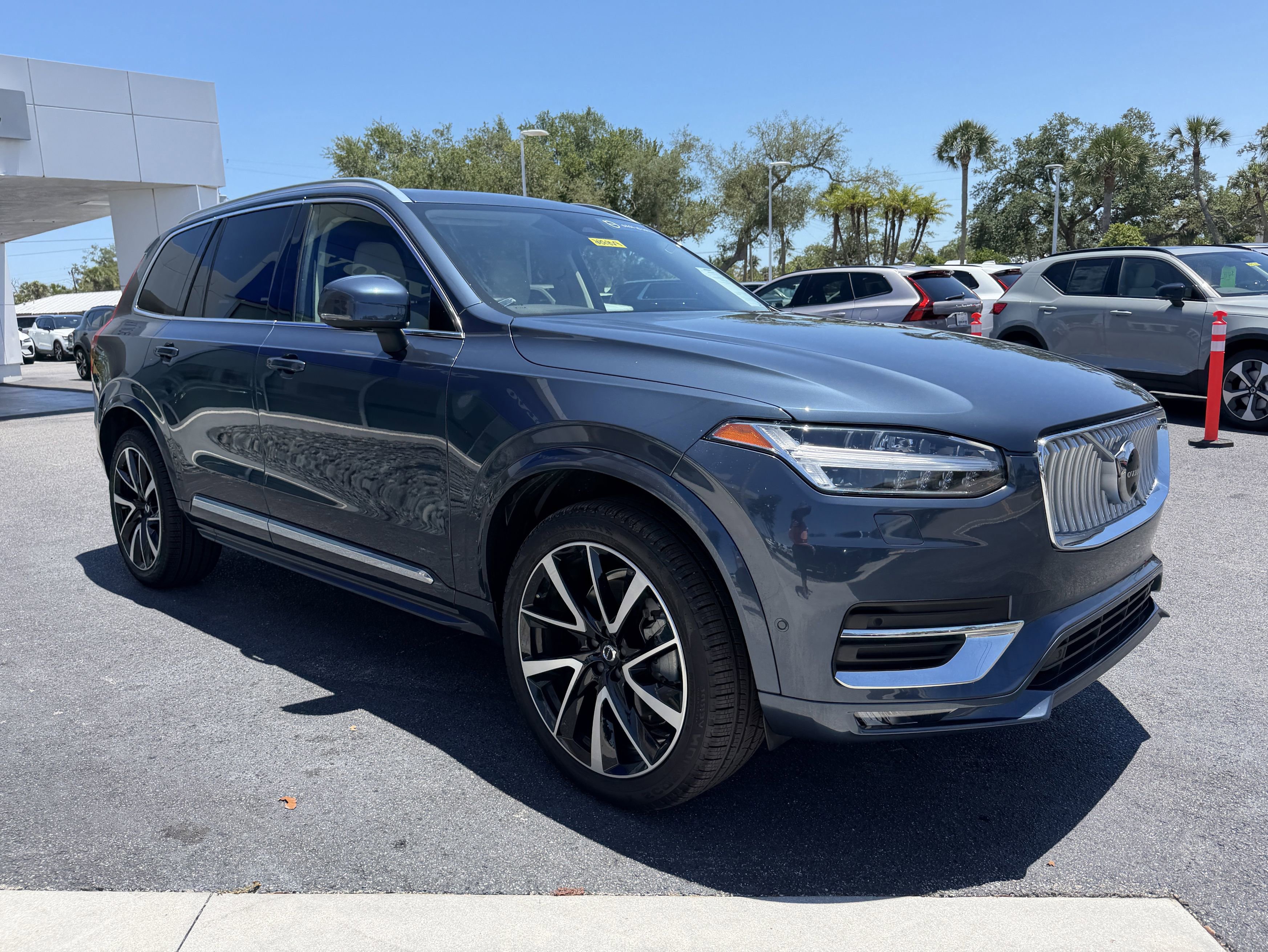 Certified 2023 Volvo XC90 B6 Plus