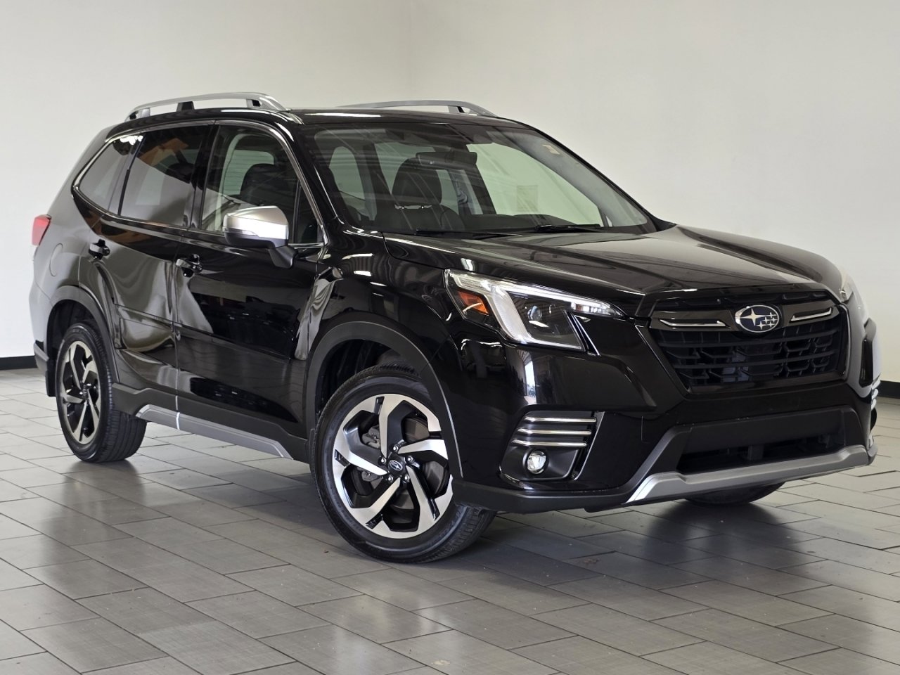 2023 Subaru Forester Touring