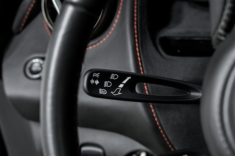 Used 2018 McLaren 720S photo 23