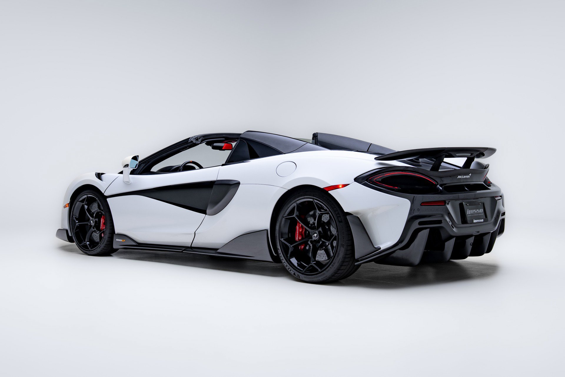 Used 2020 McLaren 600LT Spider photo 10
