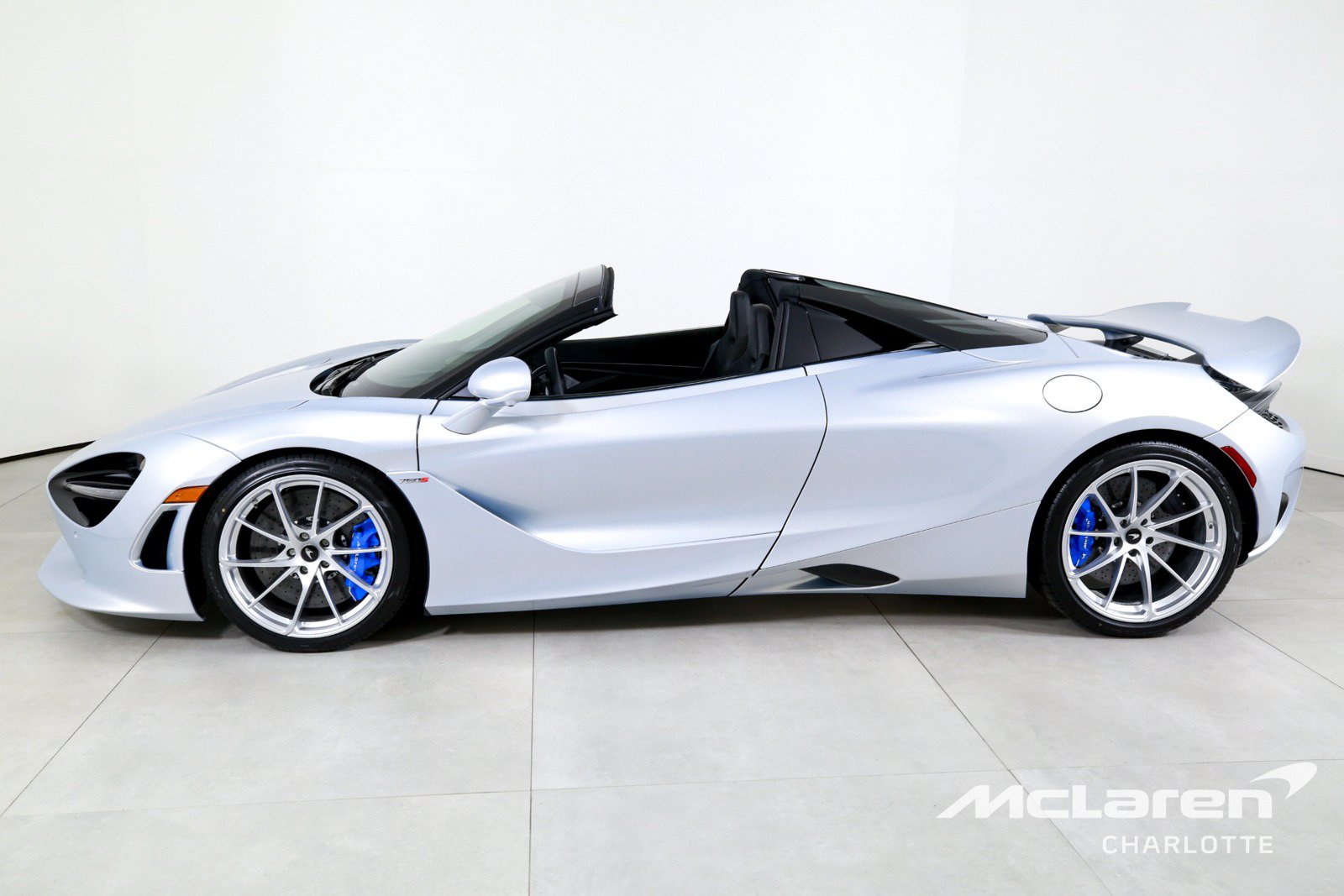 Used 2026 McLaren 750S Spider photo 7