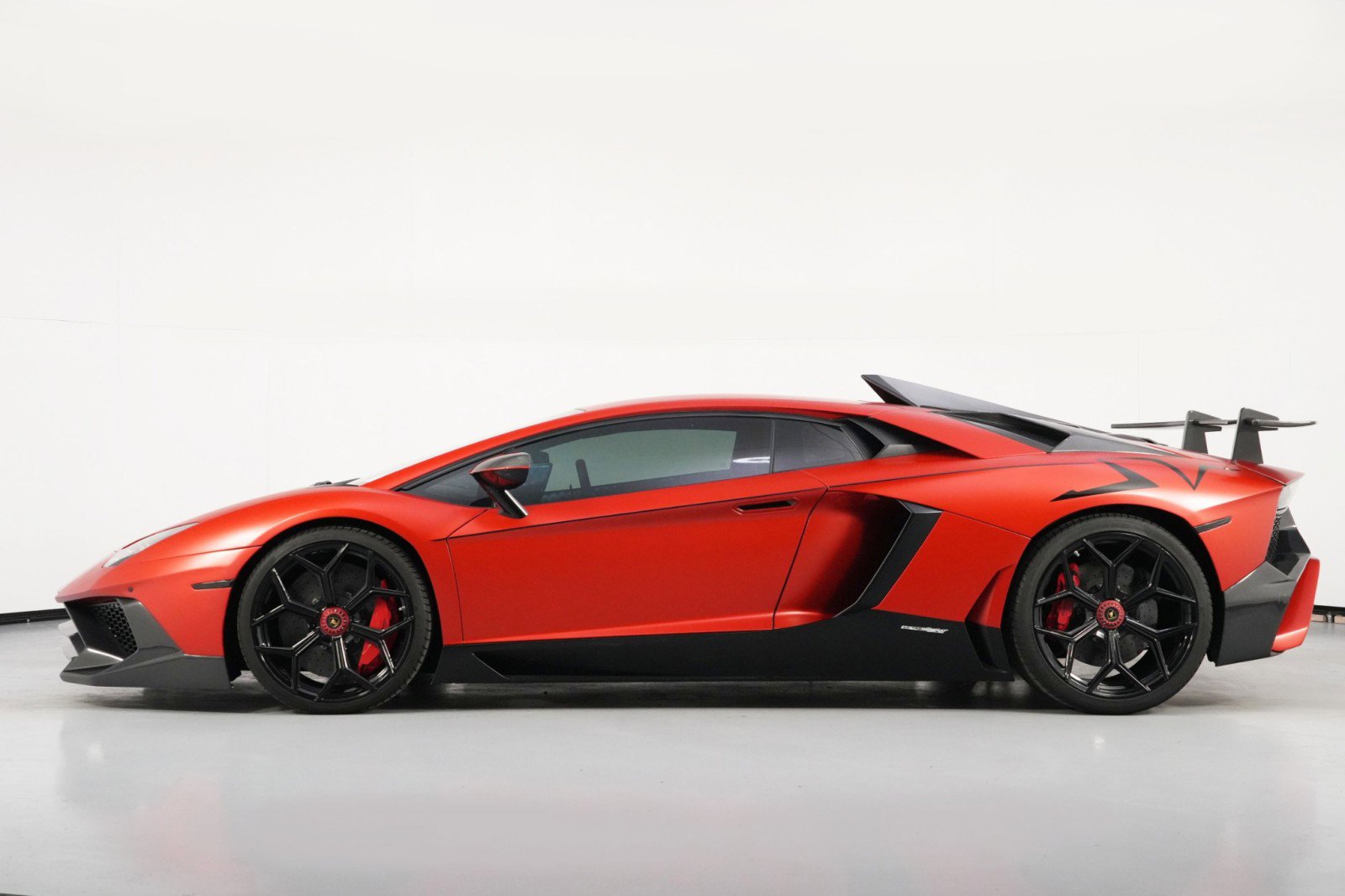 2017 Lamborghini Aventador S