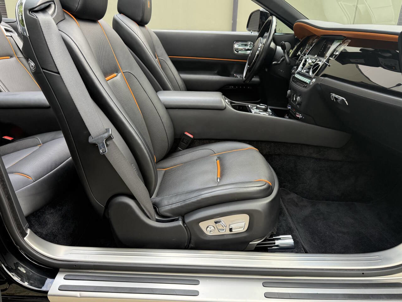 2018 Rolls-Royce Dawn