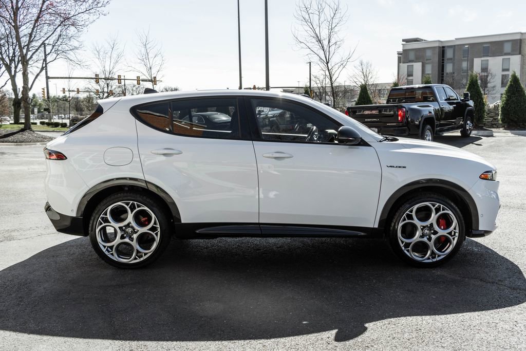 2024 Alfa Romeo Tonale Veloce