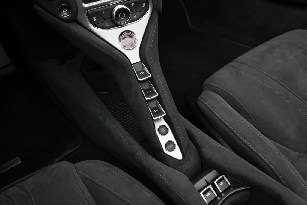 Used 2020 McLaren 720S Performance photo 11