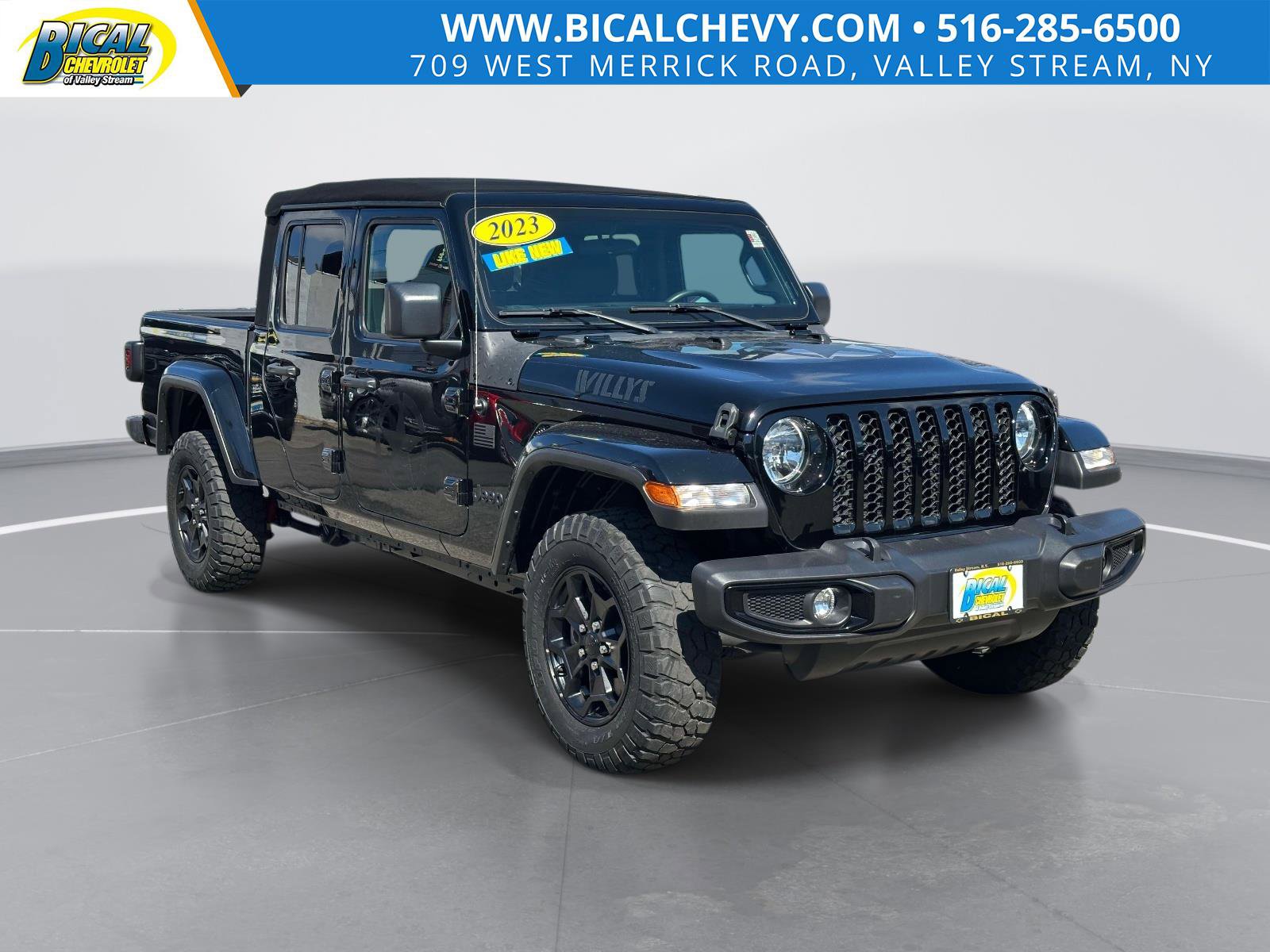 2023 Jeep Gladiator Willys