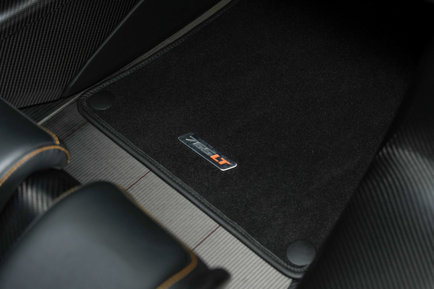Used 2022 McLaren 765LT photo 38