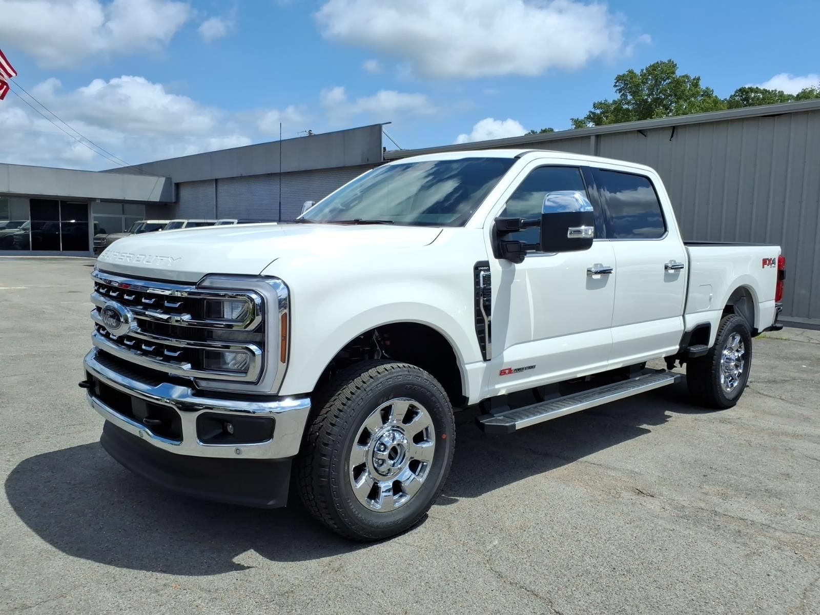 New 2026 Ford F250 Lariat w/ Lariat Premium Package