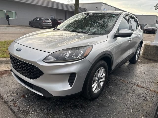 Used 2020 Ford Escape SE
