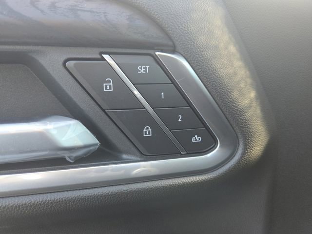 2025 GMC Sierra 3500 SLT