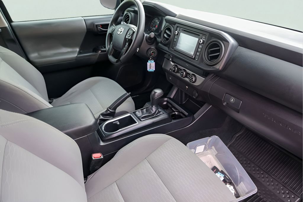 2018 Toyota Tacoma SR