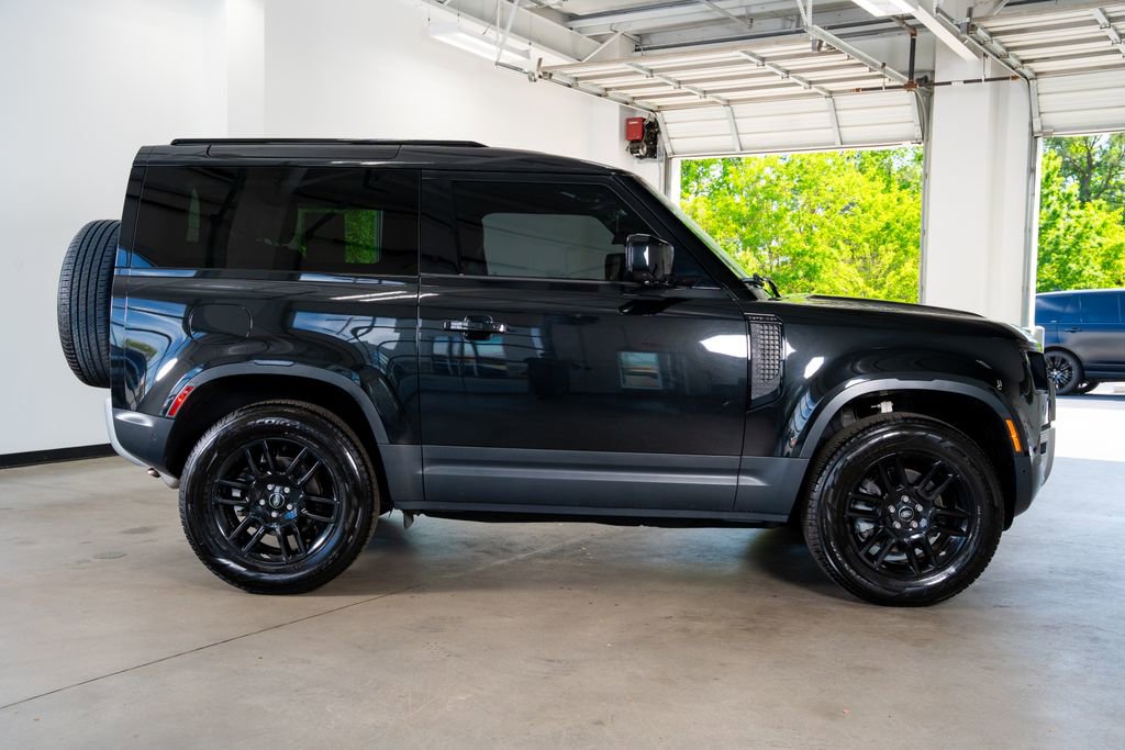 2024 Land Rover Defender 90 S