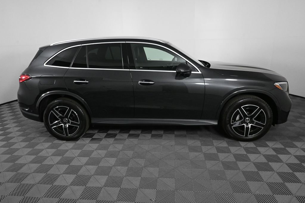 2024 Mercedes-Benz GLC 300