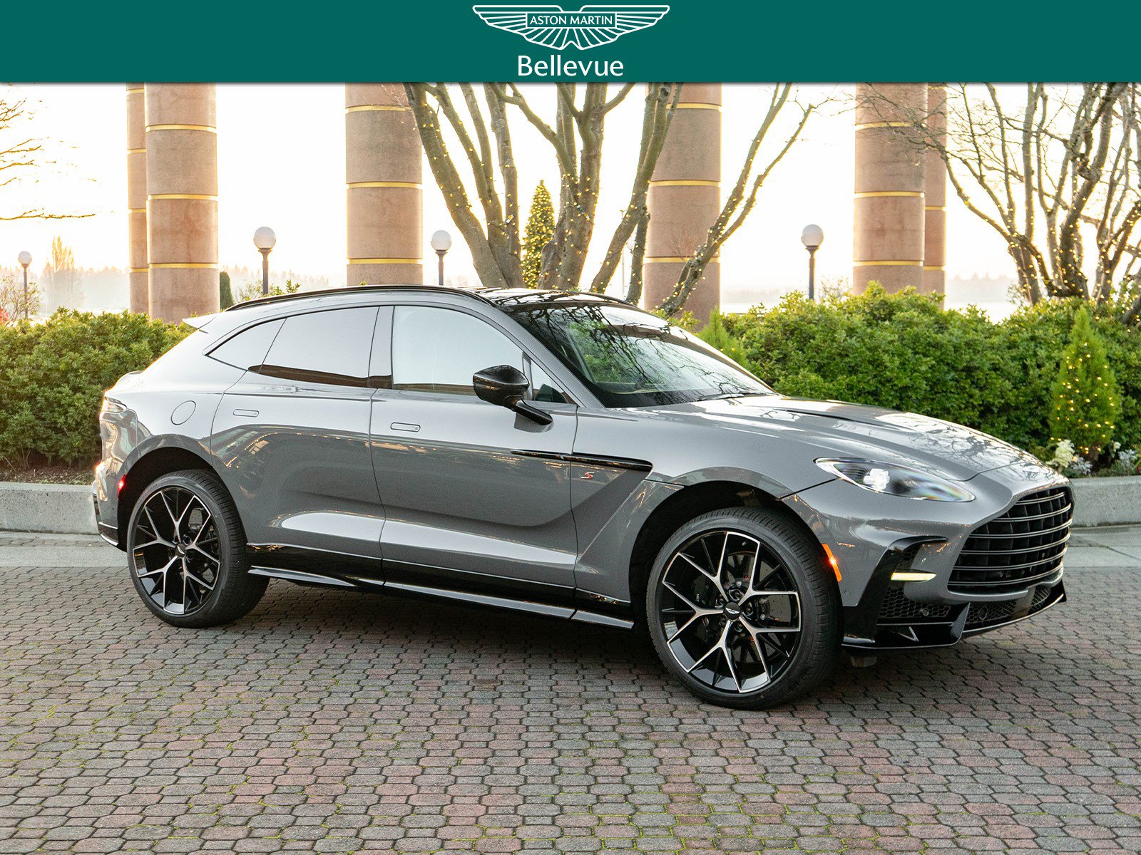 New 2026 Aston Martin DBX 707