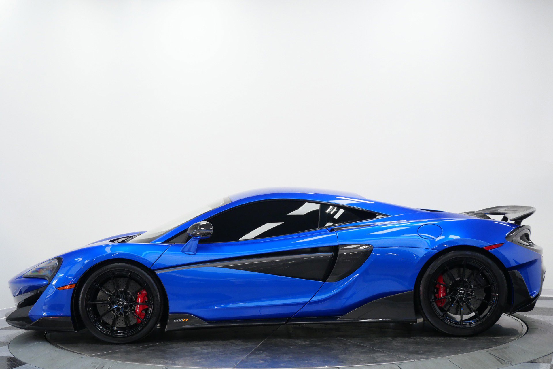Used 2019 McLaren 600LT photo 6