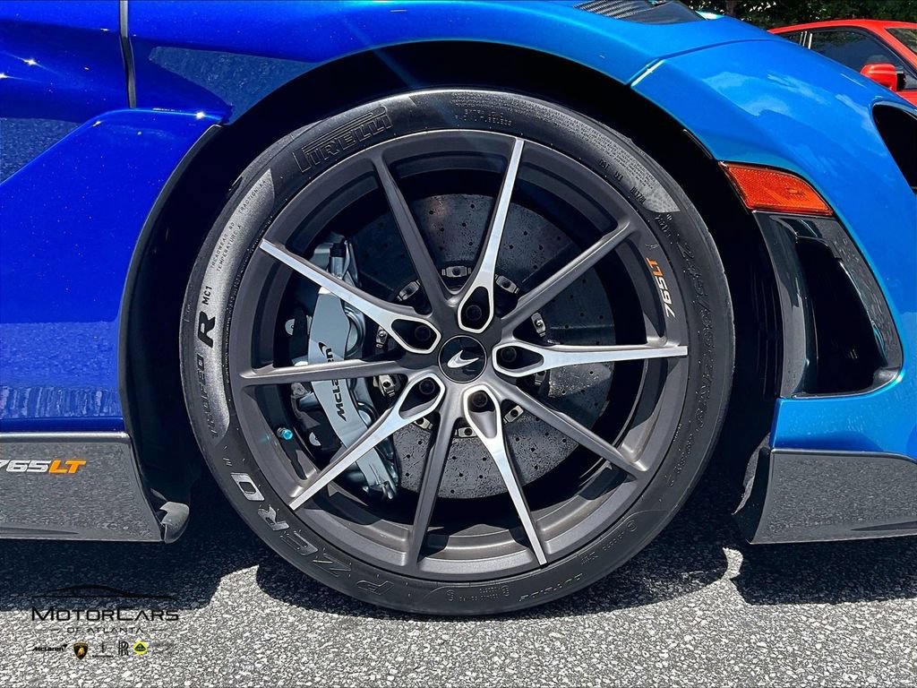 Used 2022 McLaren 765LT photo 27