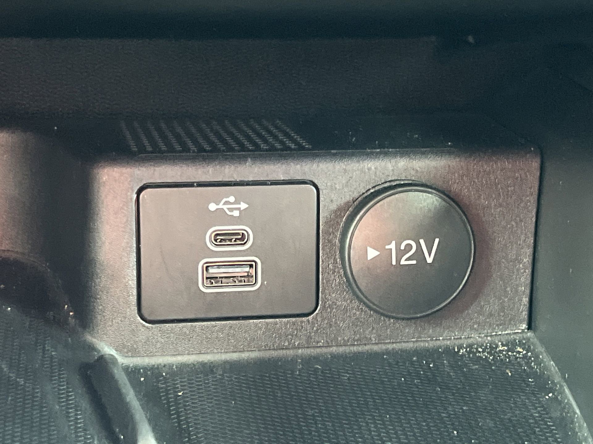 2025 Ford Escape ST-Line Elite