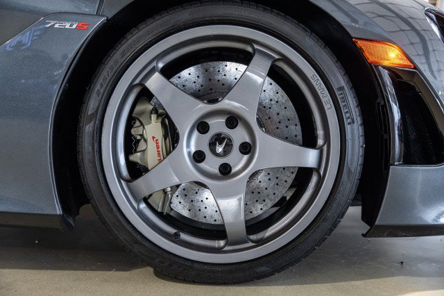 Used 2021 McLaren 720S Performance photo 38