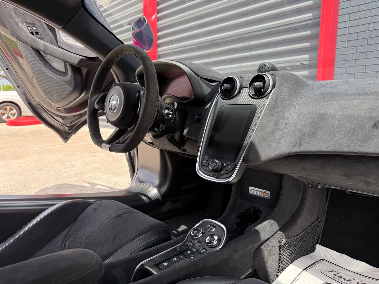 Used 2019 McLaren 600LT photo 37