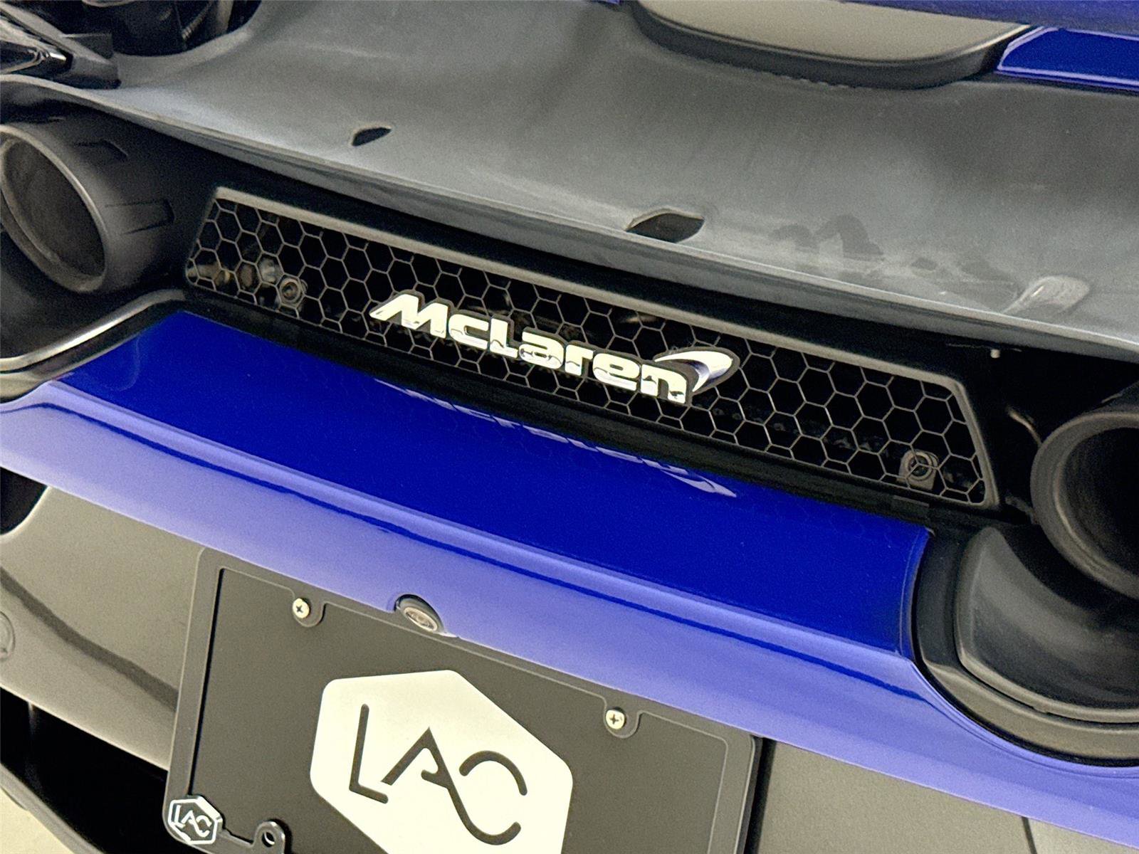 Used 2019 McLaren 720S Performance photo 33