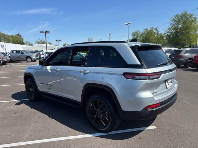2024 Jeep Grand Cherokee Altitude