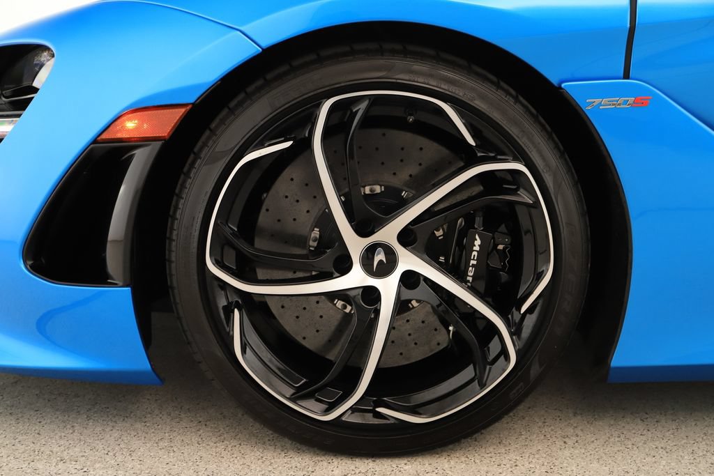 Used 2024 McLaren 750S Spider photo 44