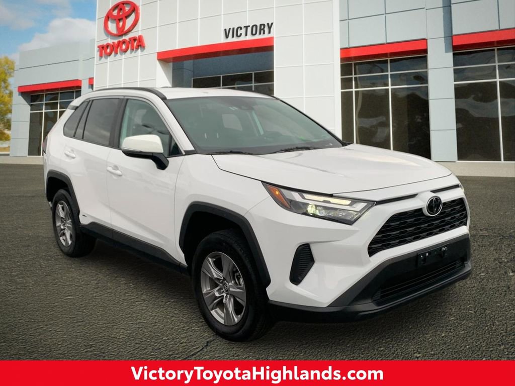 Used 2025 Toyota RAV4 XLE