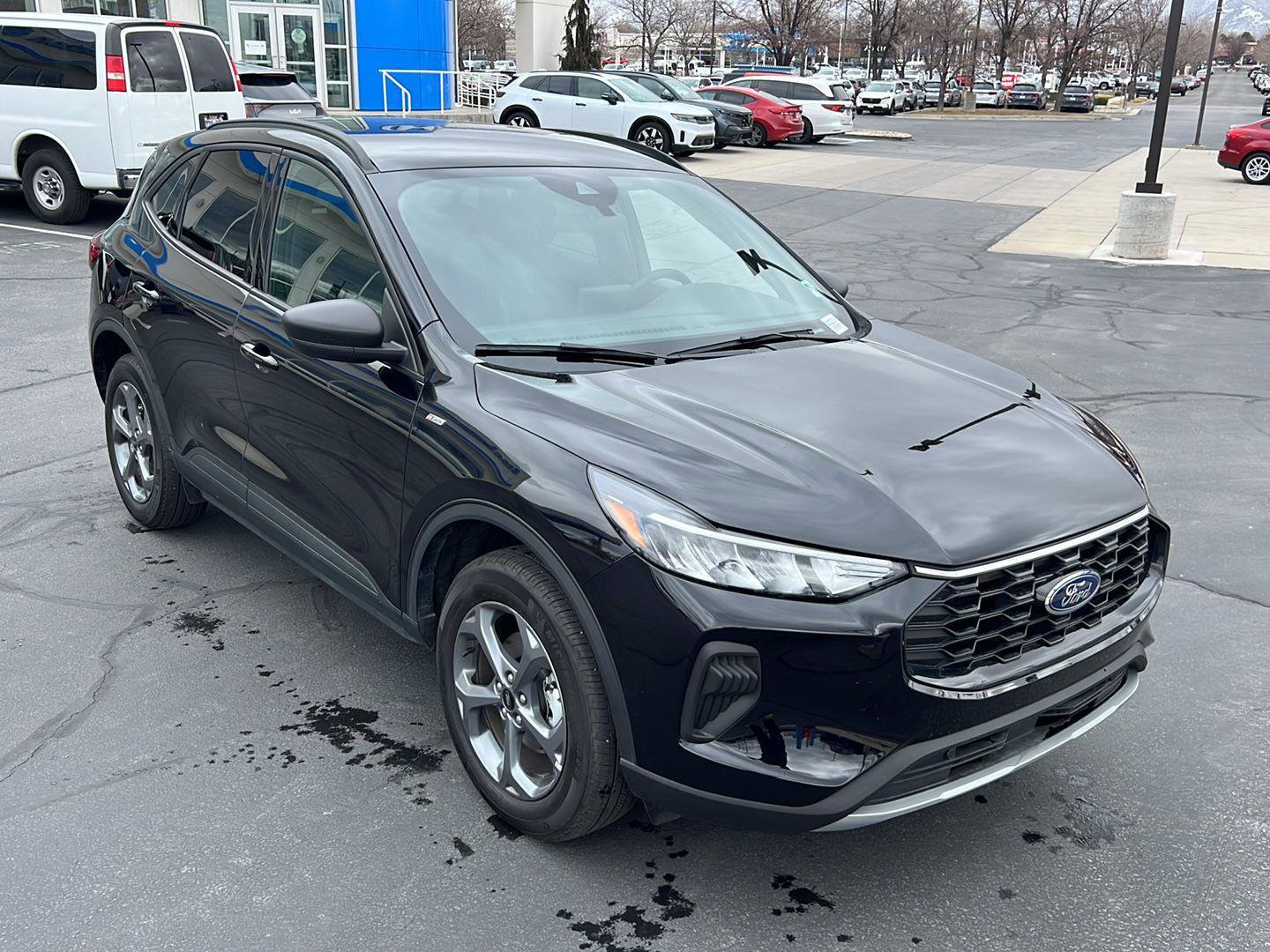 2025 Ford Escape ST-Line