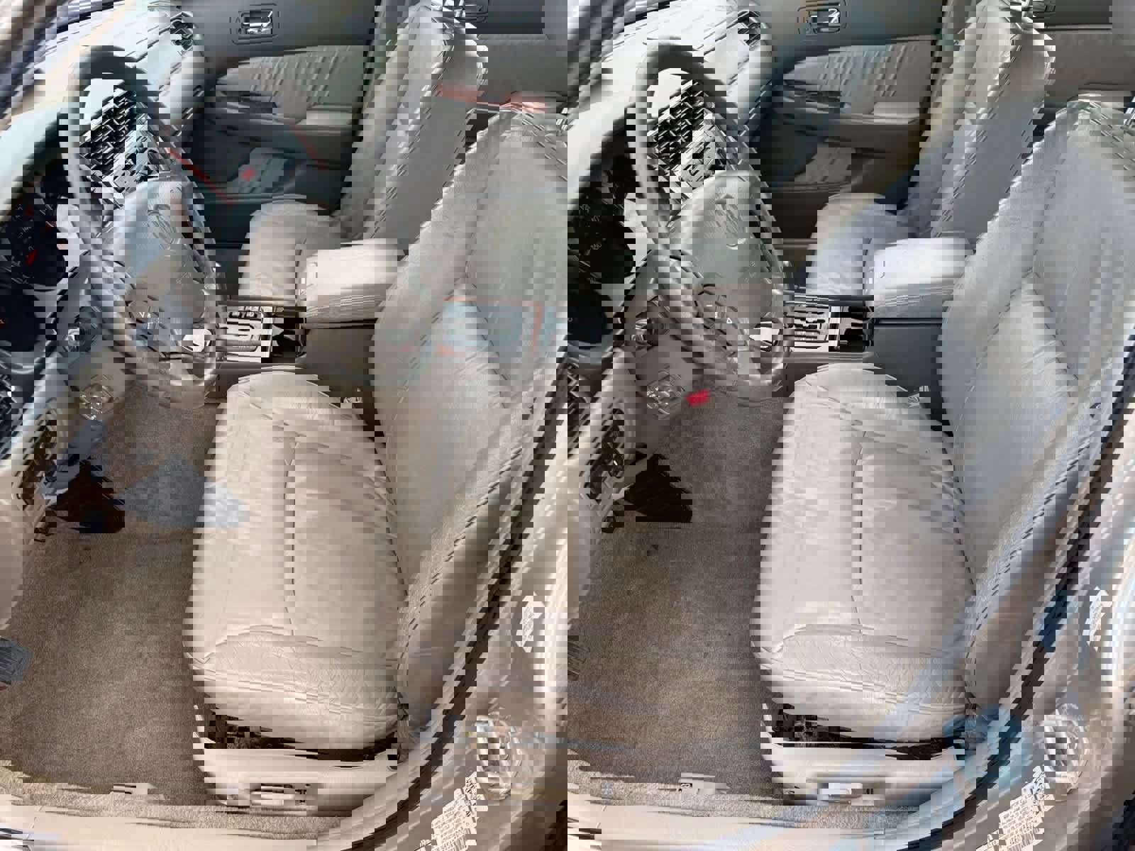 2000 Acura RL at PA - Chalfont: JH4KA9657YC****** – Copart – lot 98005245 |  CARS4.BID, image size:1600x1200